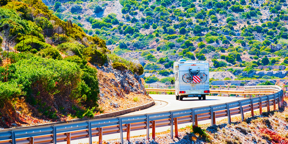 Karavanla Yolda Olmanın Keyfi: Gezginler İçin 5 Tavsiye